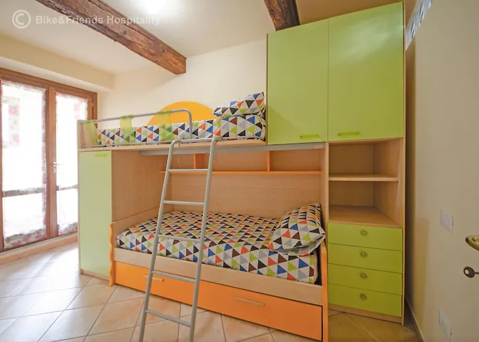 Apartment La Casetta Gialla